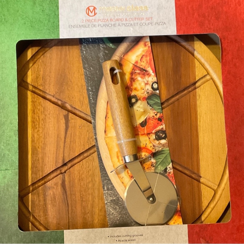 Masterclass Premium Collection 2-PC Set Acacia Wood Board & Pizza Cutter NWT